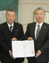 加藤金城学園理事長と作野白山市長