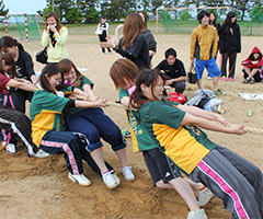 綱引きの様子