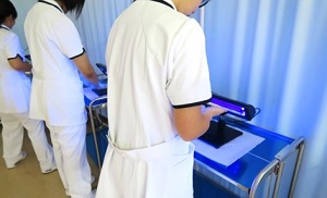 170824kng3